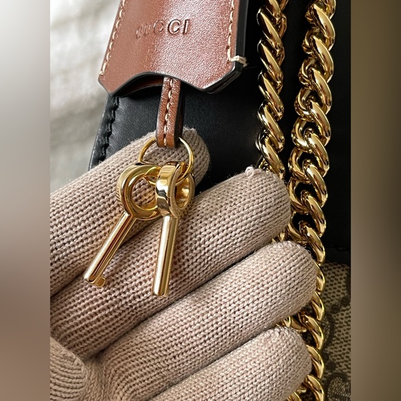Gucci padlock shoulder bag/ GG supreme Medium brown/ black - Picture 5 of 15